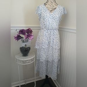 NWT Women's Sienna Sky Size Medium Layered Dress With Blue Flowers
